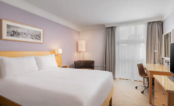 Hilton Kensington Hotel