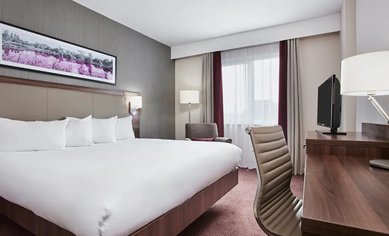 Leonardo Hotel Swindon