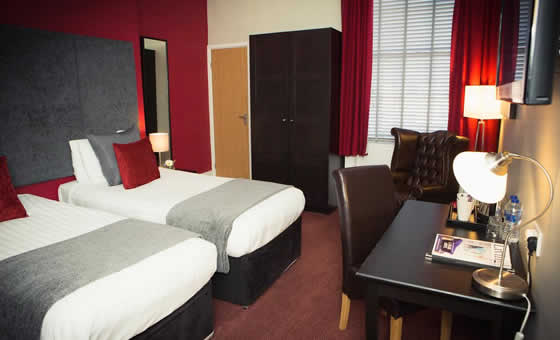 Townhouse Hotel